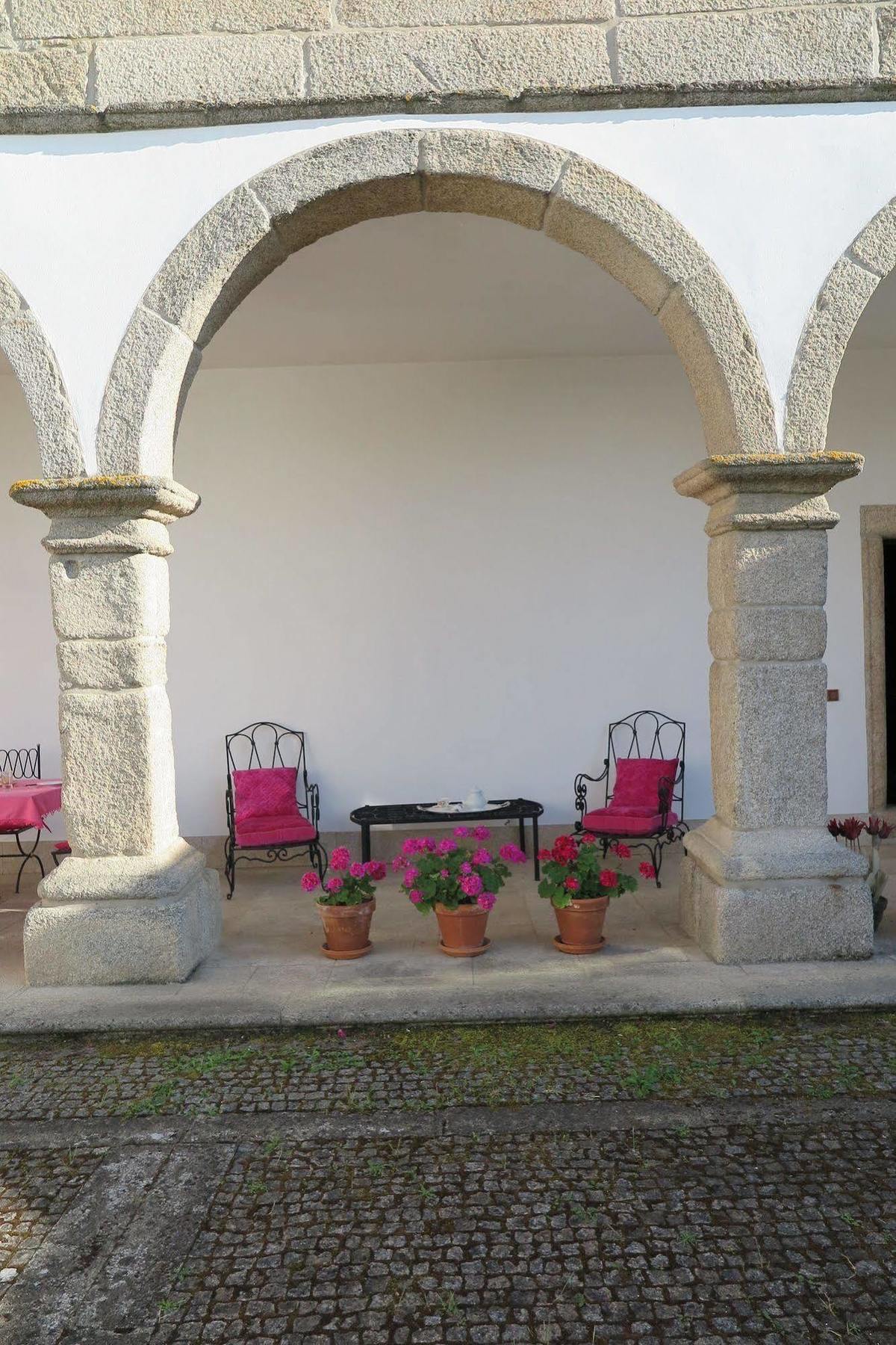 Solar De Santa Maria Hotell Bragança Exteriör bild